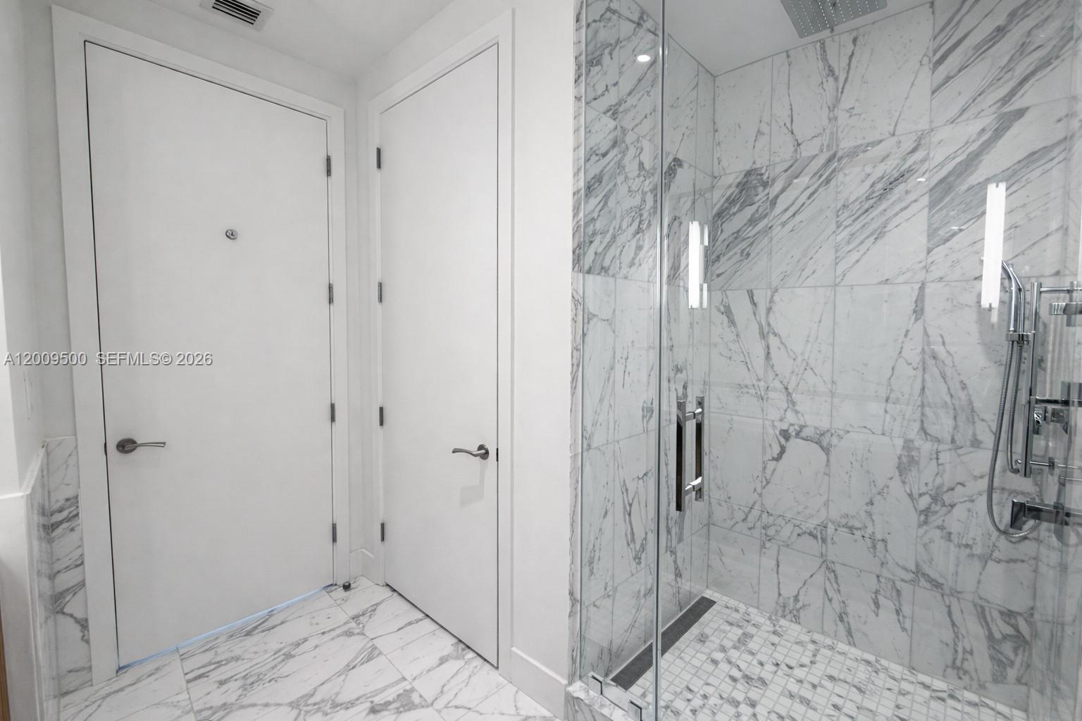 image Una Residences12