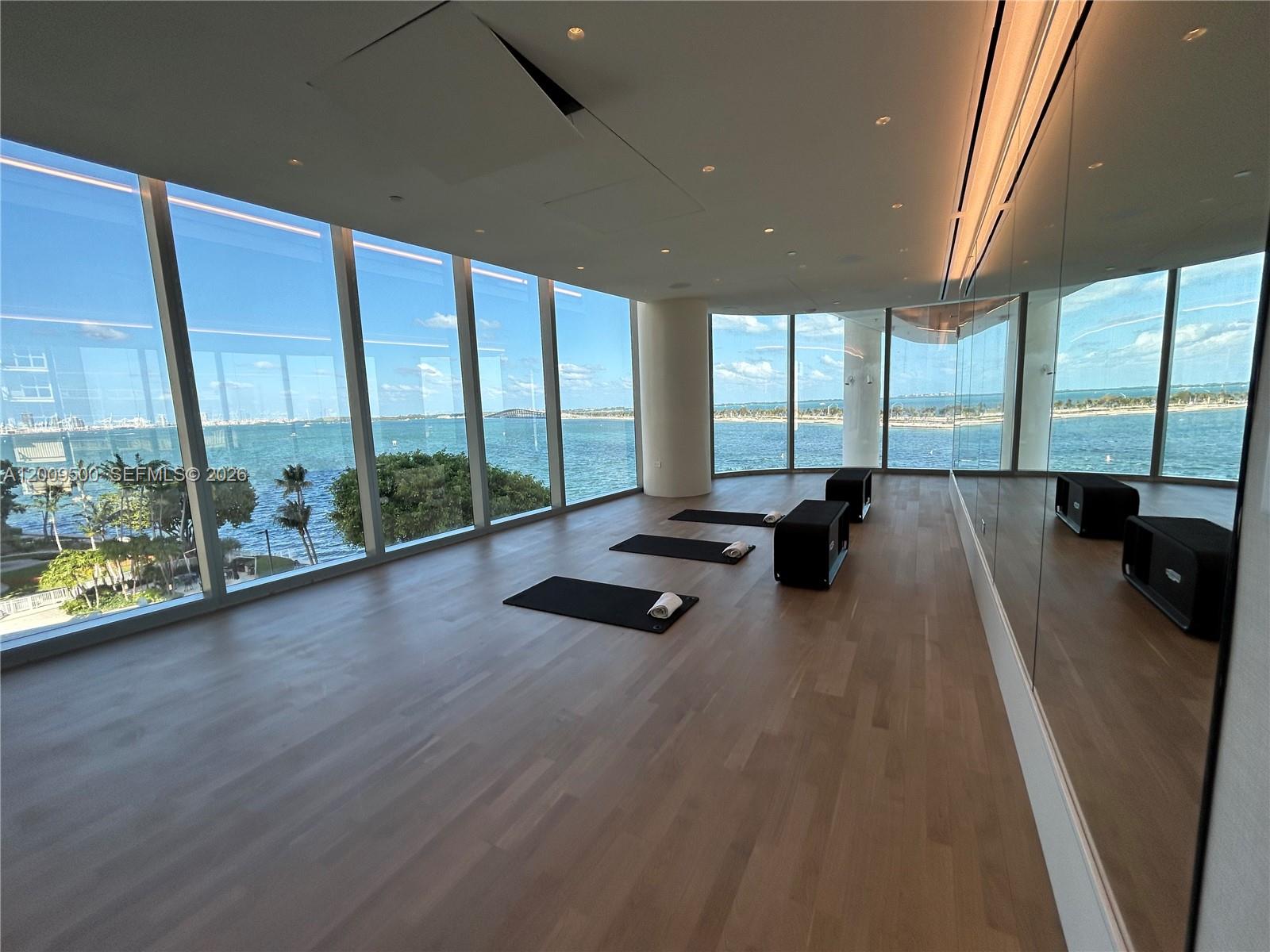 image Una Residences20