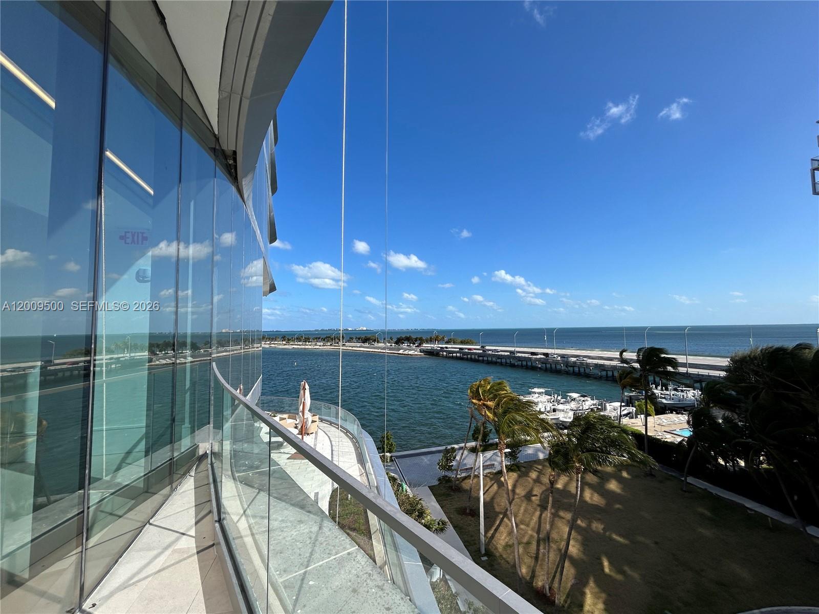 image Una Residences23