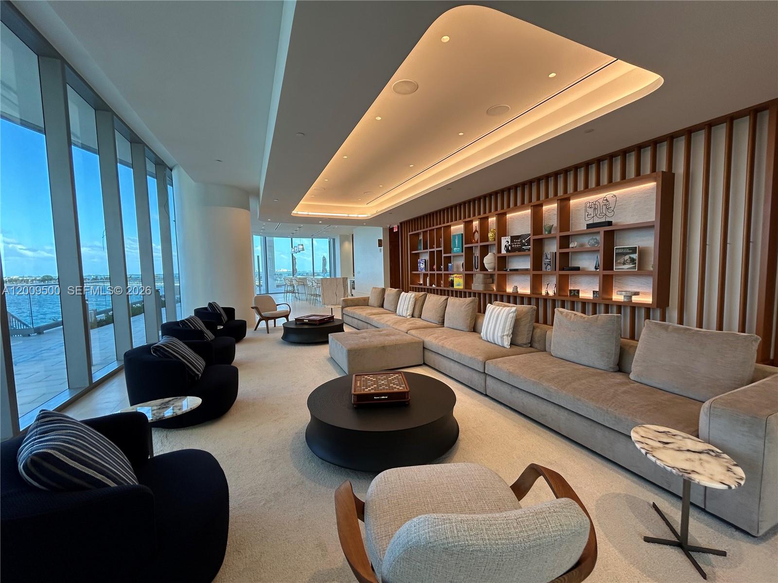 image Una Residences25
