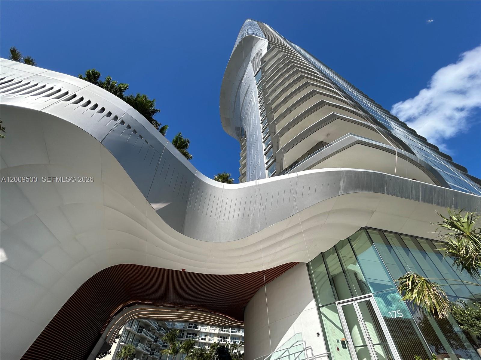 image Una Residences36