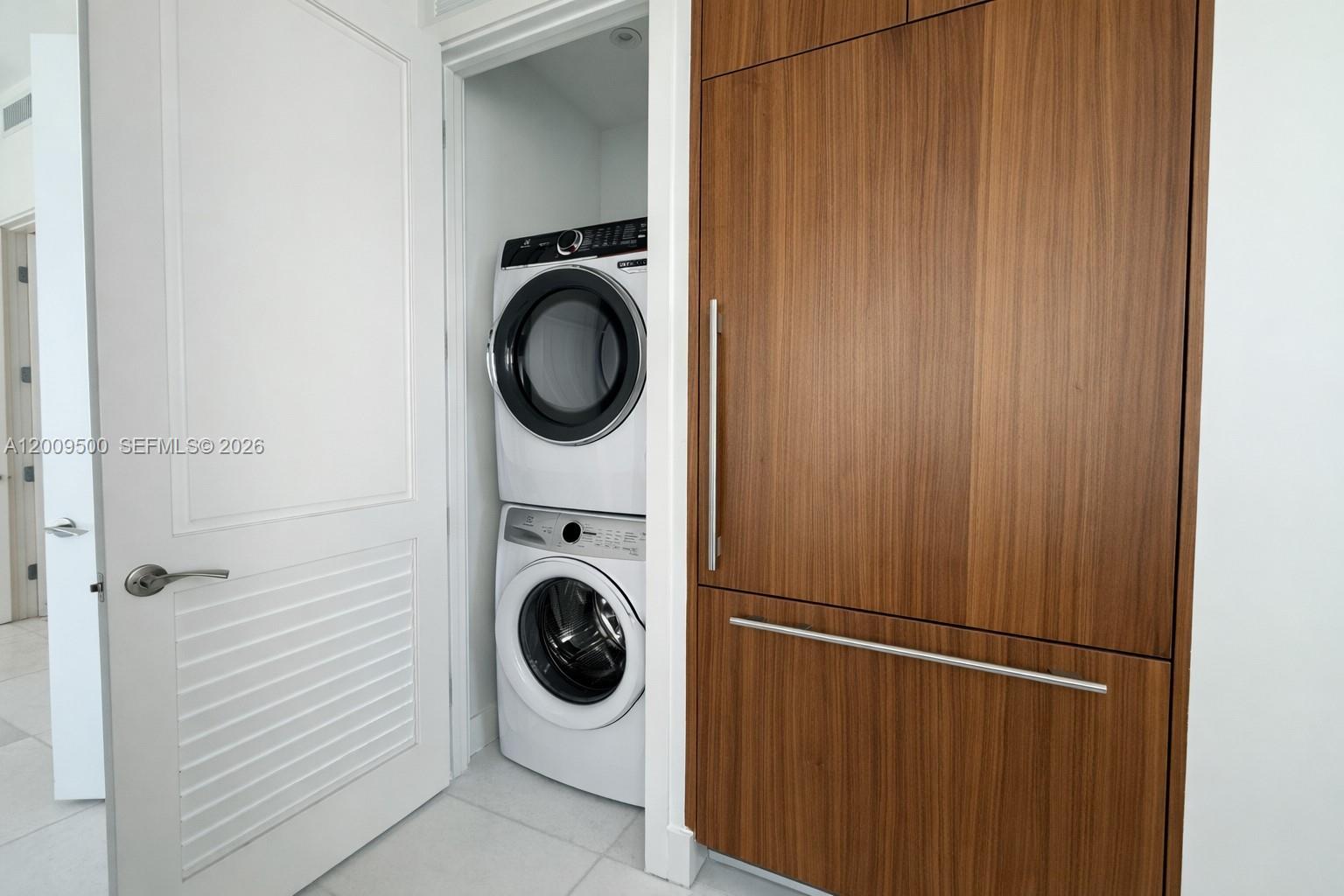 image Una Residences4