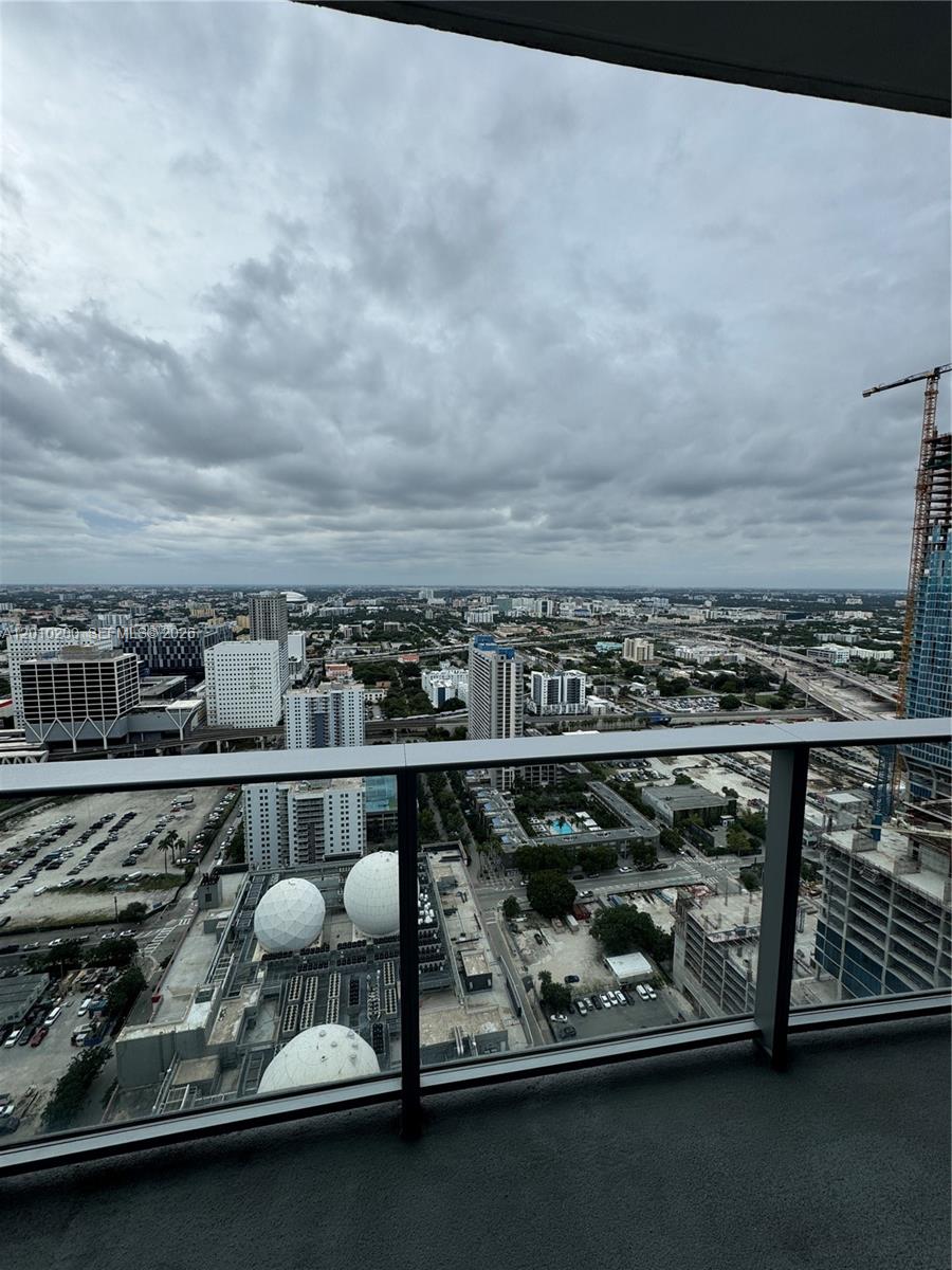 image Paramount Miami Worldcenter6
