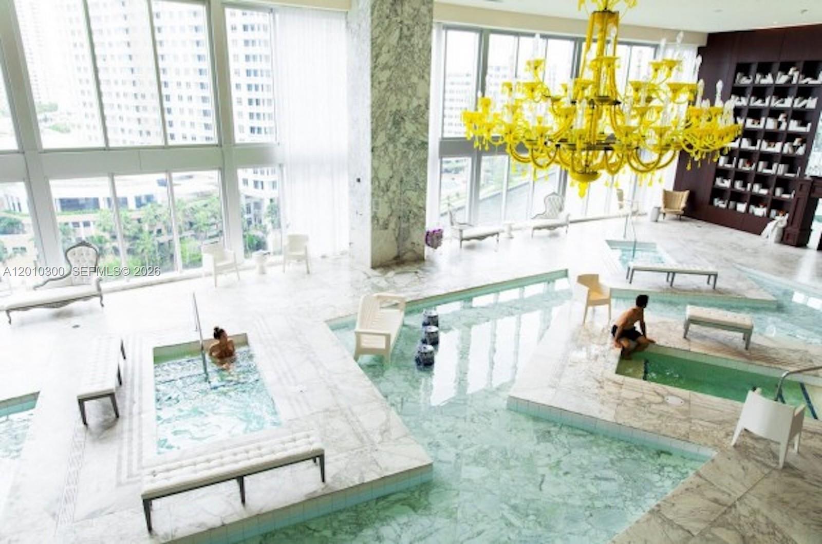 495 Brickell Ave #3710 Miami, FL 33131