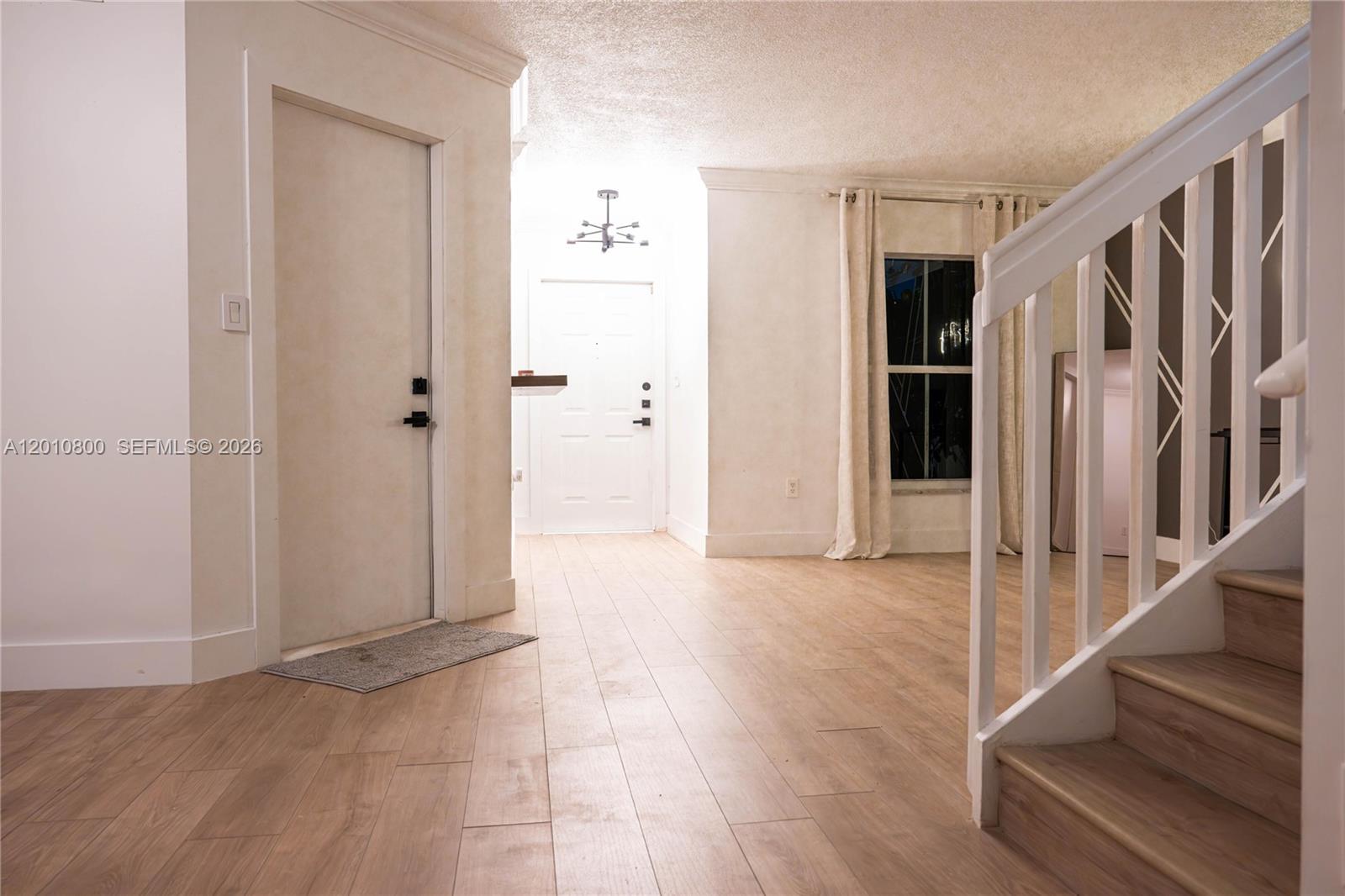 9167 Fontainebleau Blvd #6 Miami, FL 33172