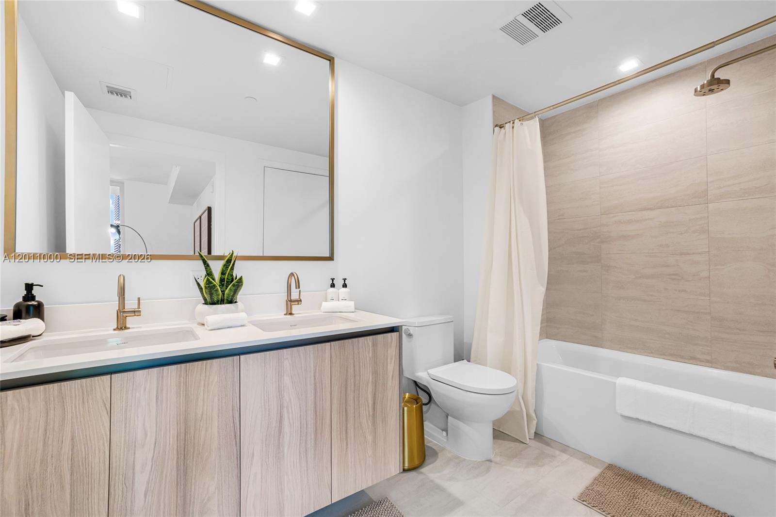 image Viceroy Brickell Residences8