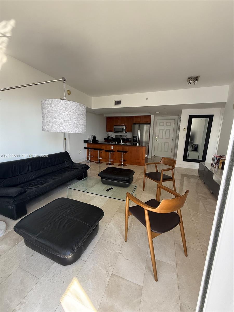 4100 Salzedo St #811 Coral Gables, FL 33146