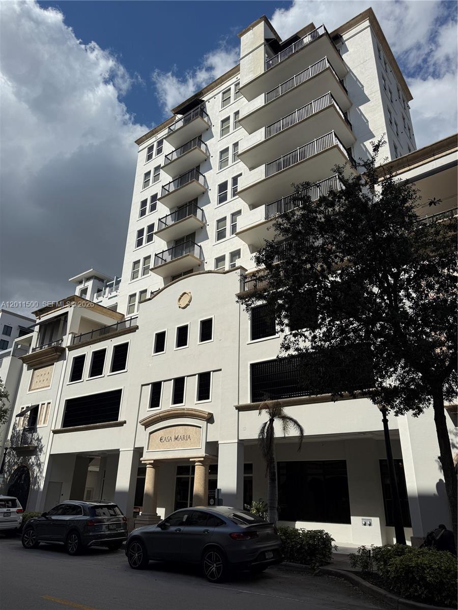 4100 Salzedo St #811 Coral Gables, FL 33146