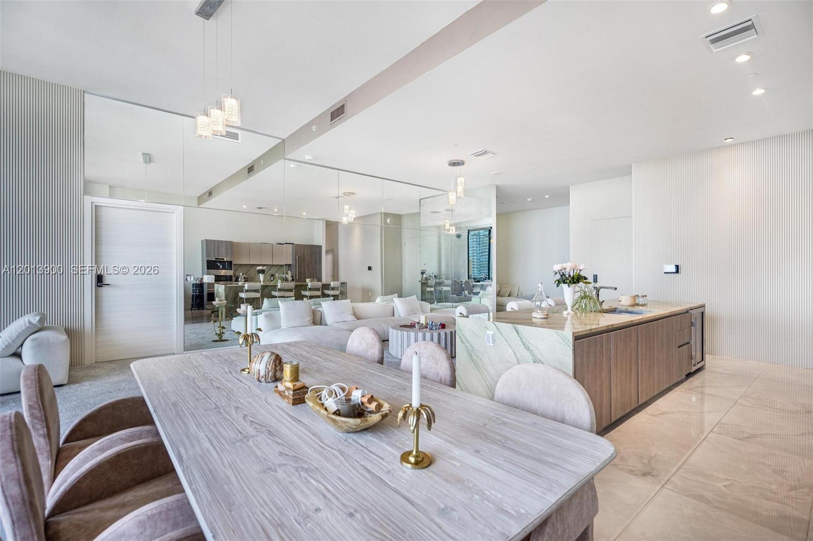 801 S Miami Ave #5702 Miami, FL 33130
