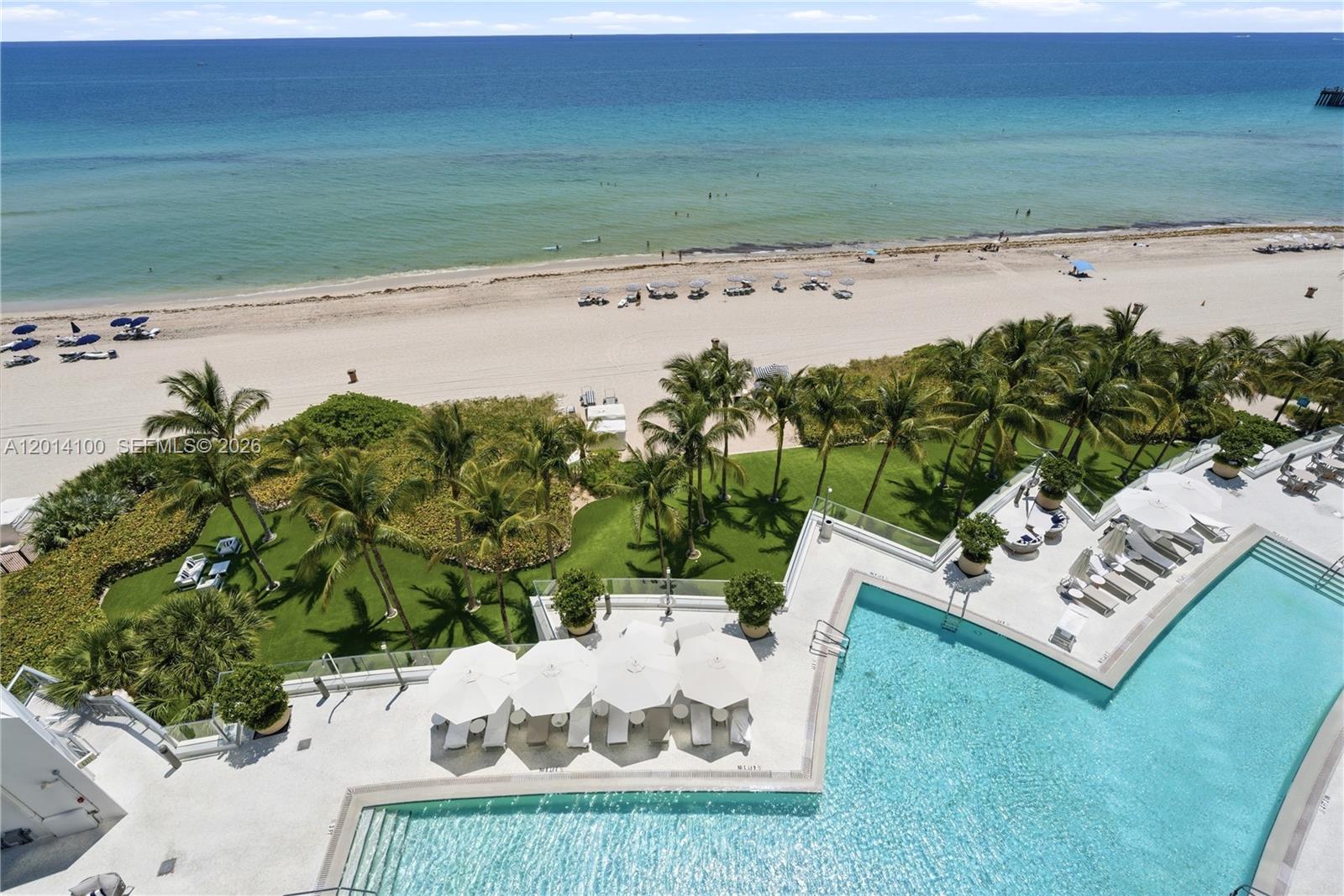 17001 Collins Ave #1006