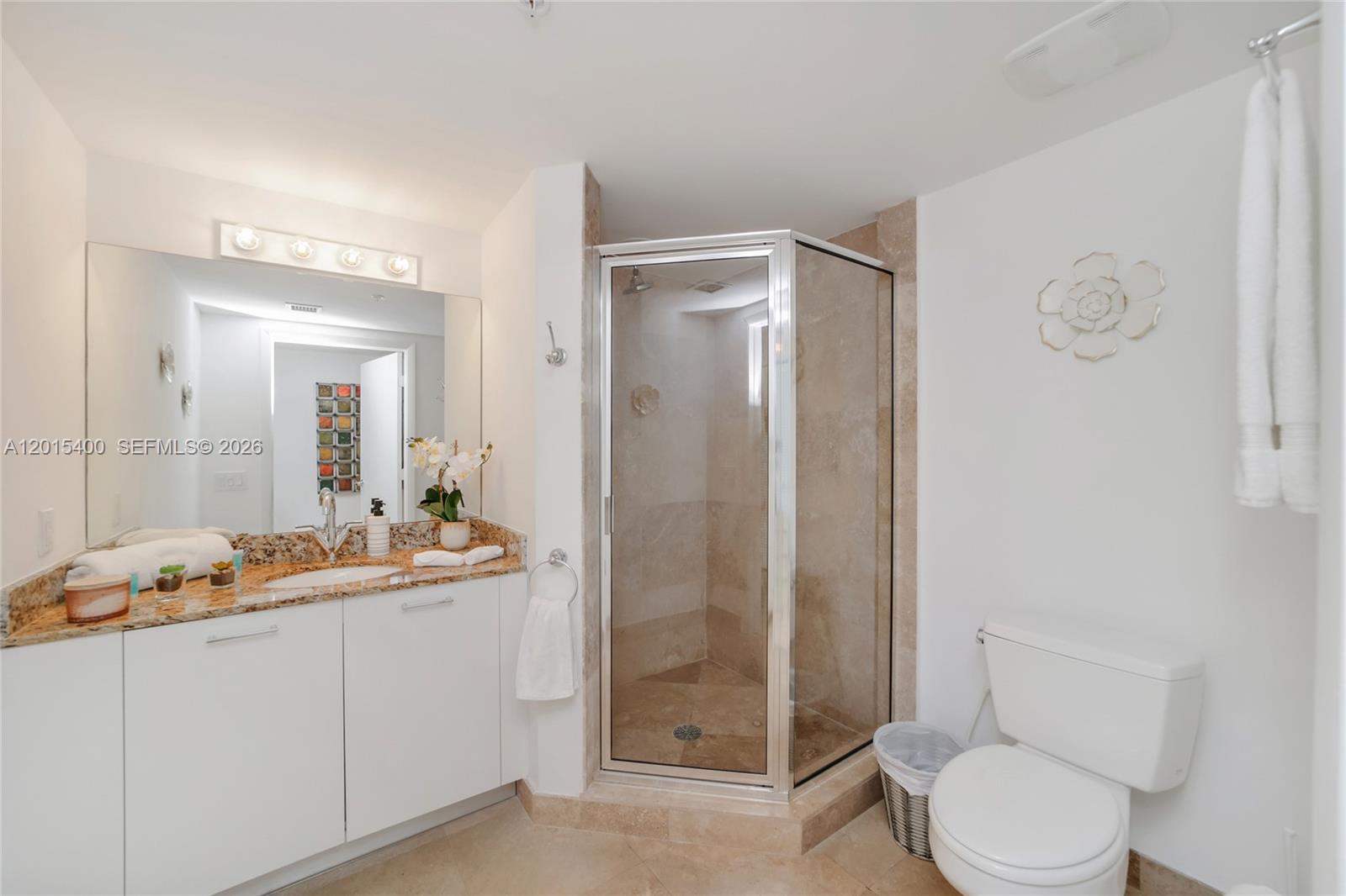 41 SE 5th St #2410 Miami, FL 33131