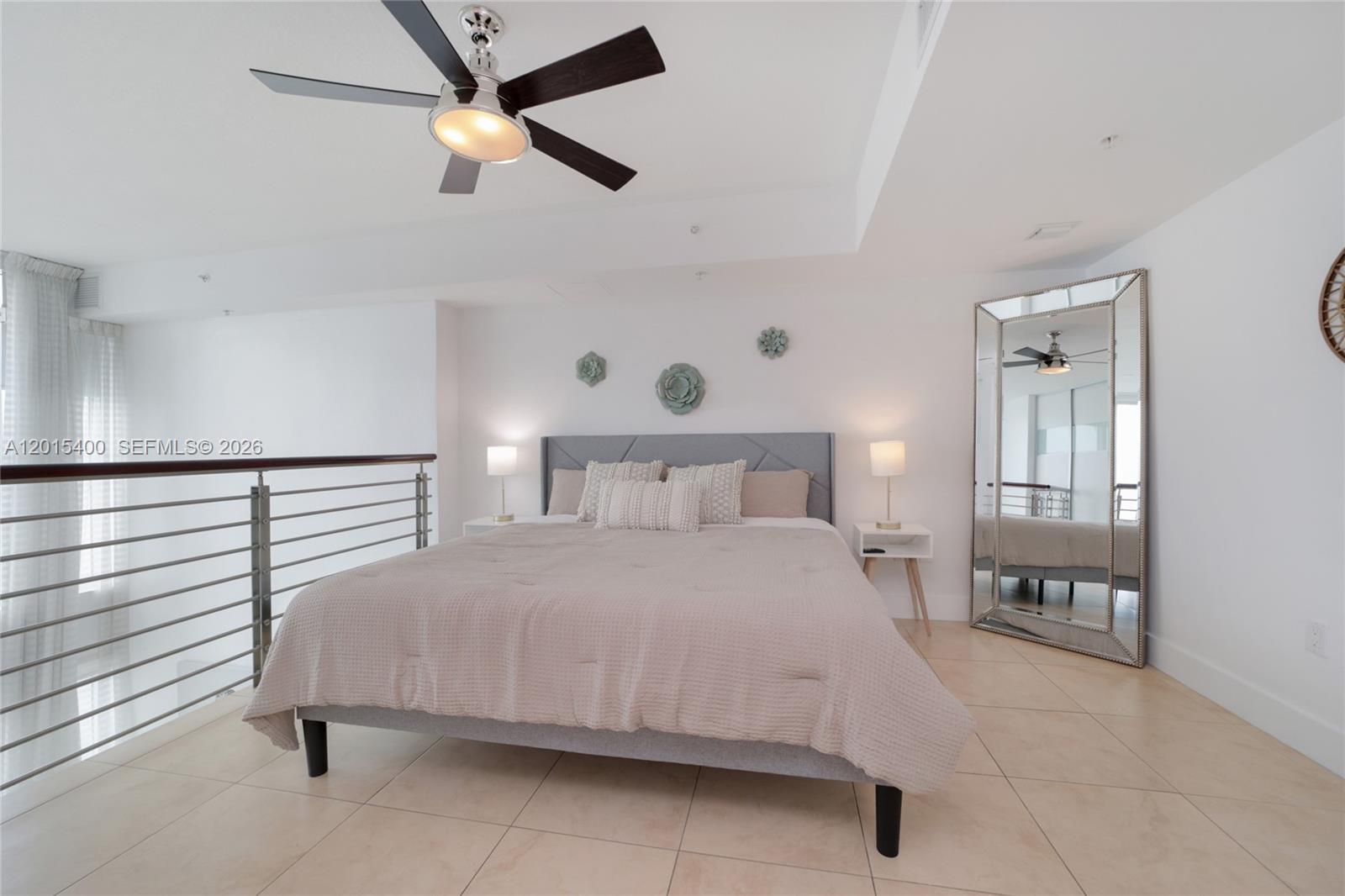 41 SE 5th St #2410 Miami, FL 33131