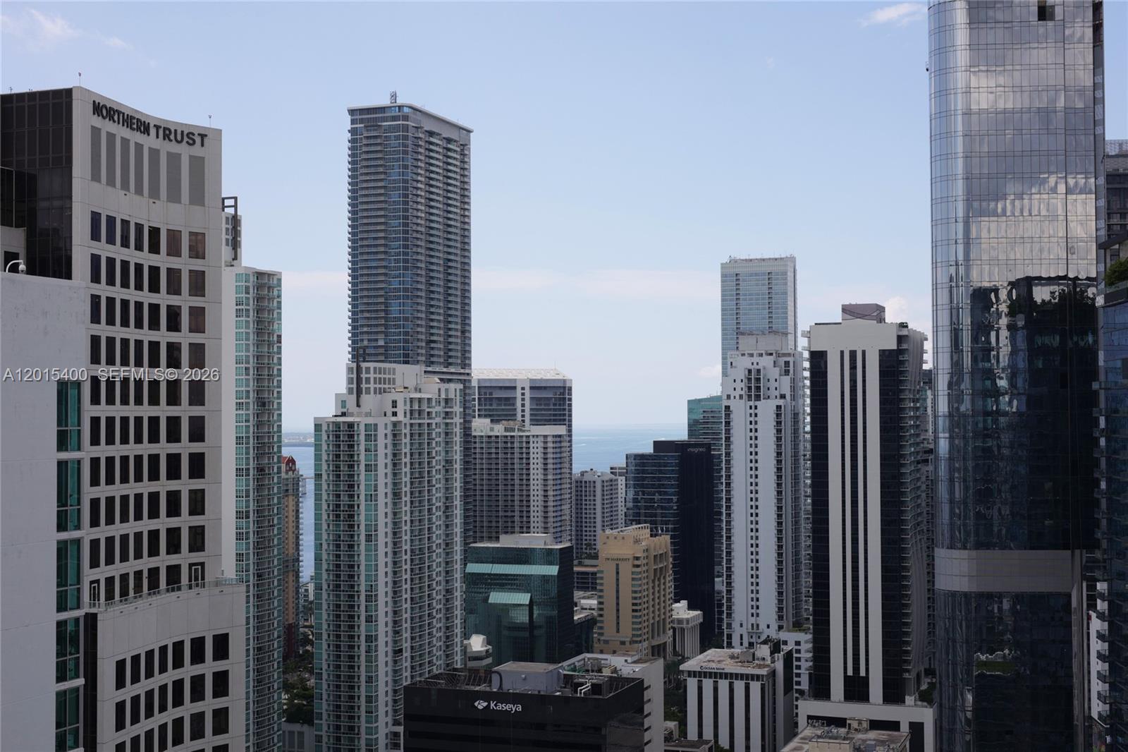 41 SE 5th St #2410 Miami, FL 33131