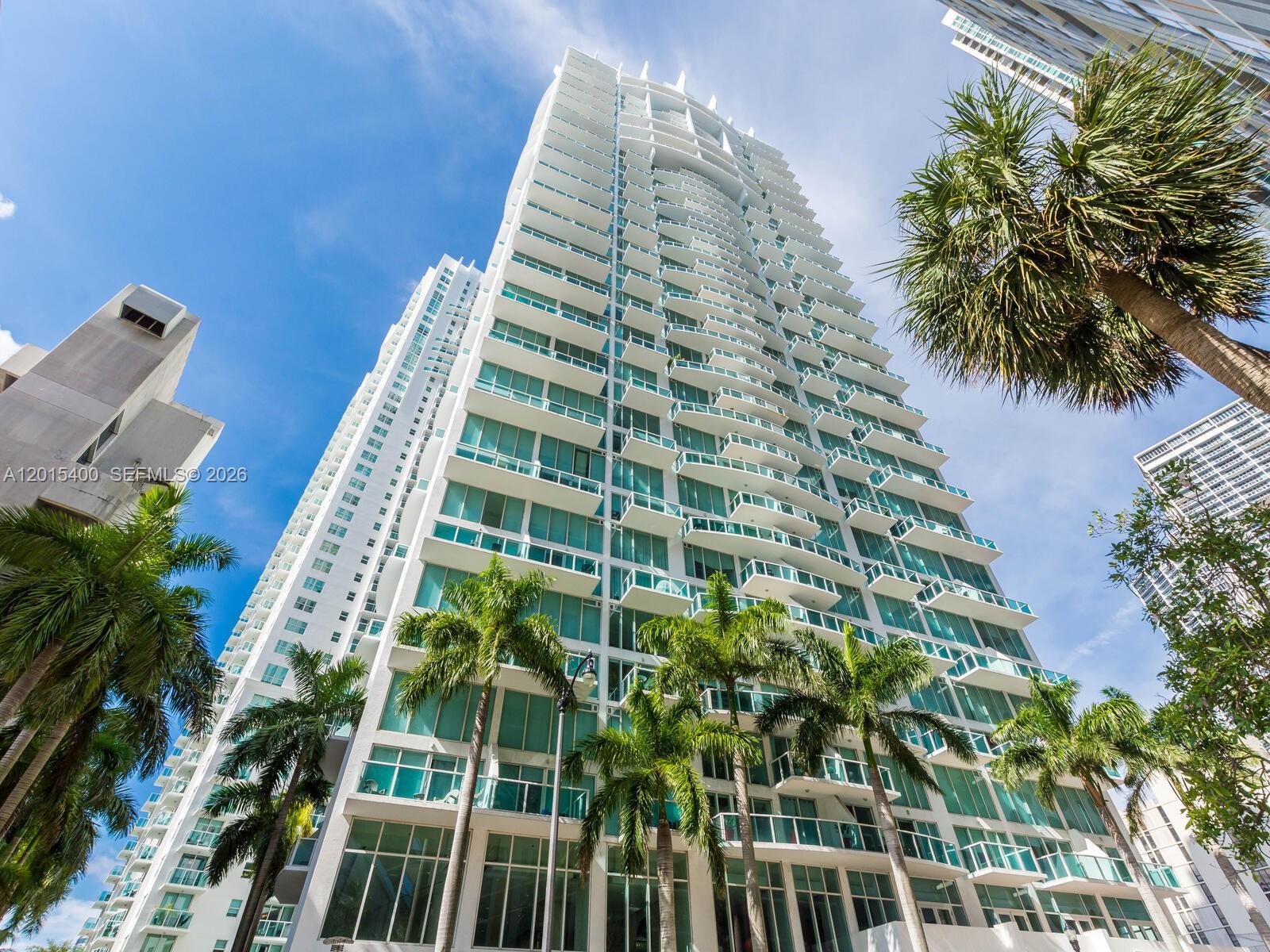 41 SE 5th St #2410 Miami, FL 33131