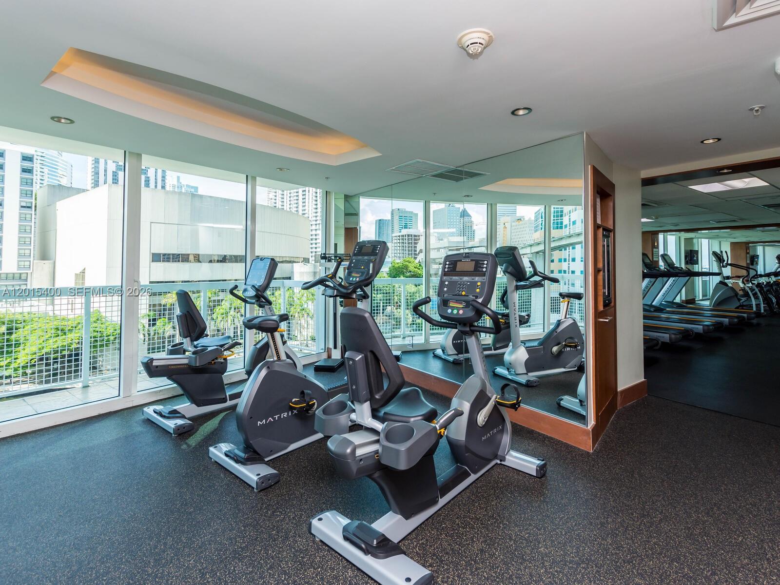 41 SE 5th St #2410 Miami, FL 33131