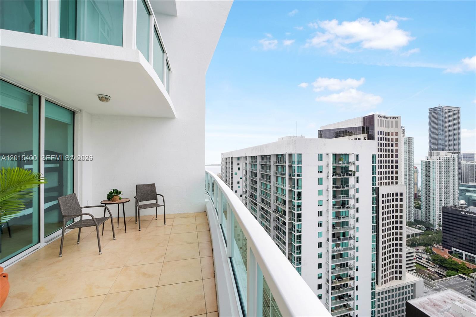 41 SE 5th St #2410 Miami, FL 33131