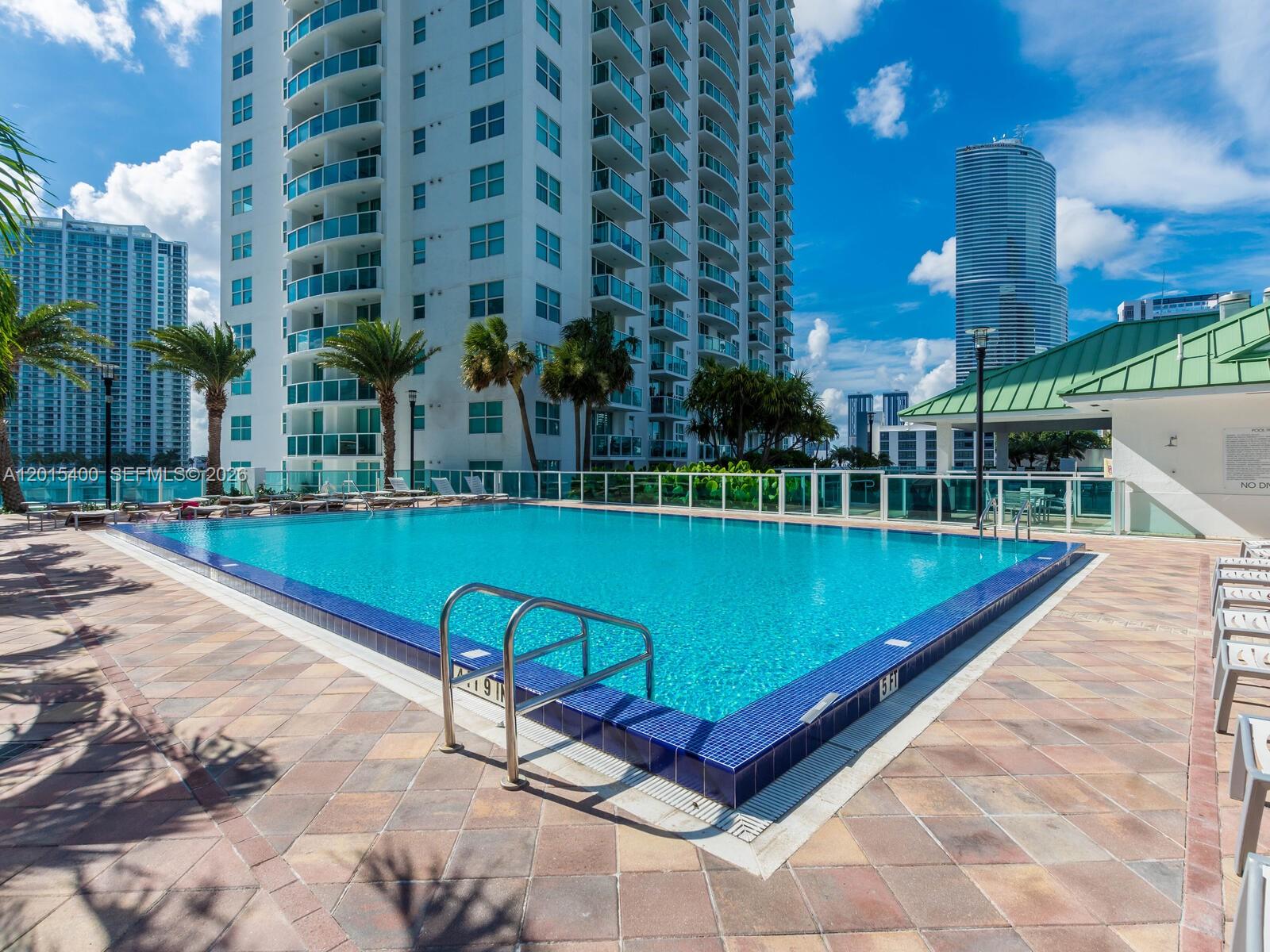 41 SE 5th St #2410 Miami, FL 33131