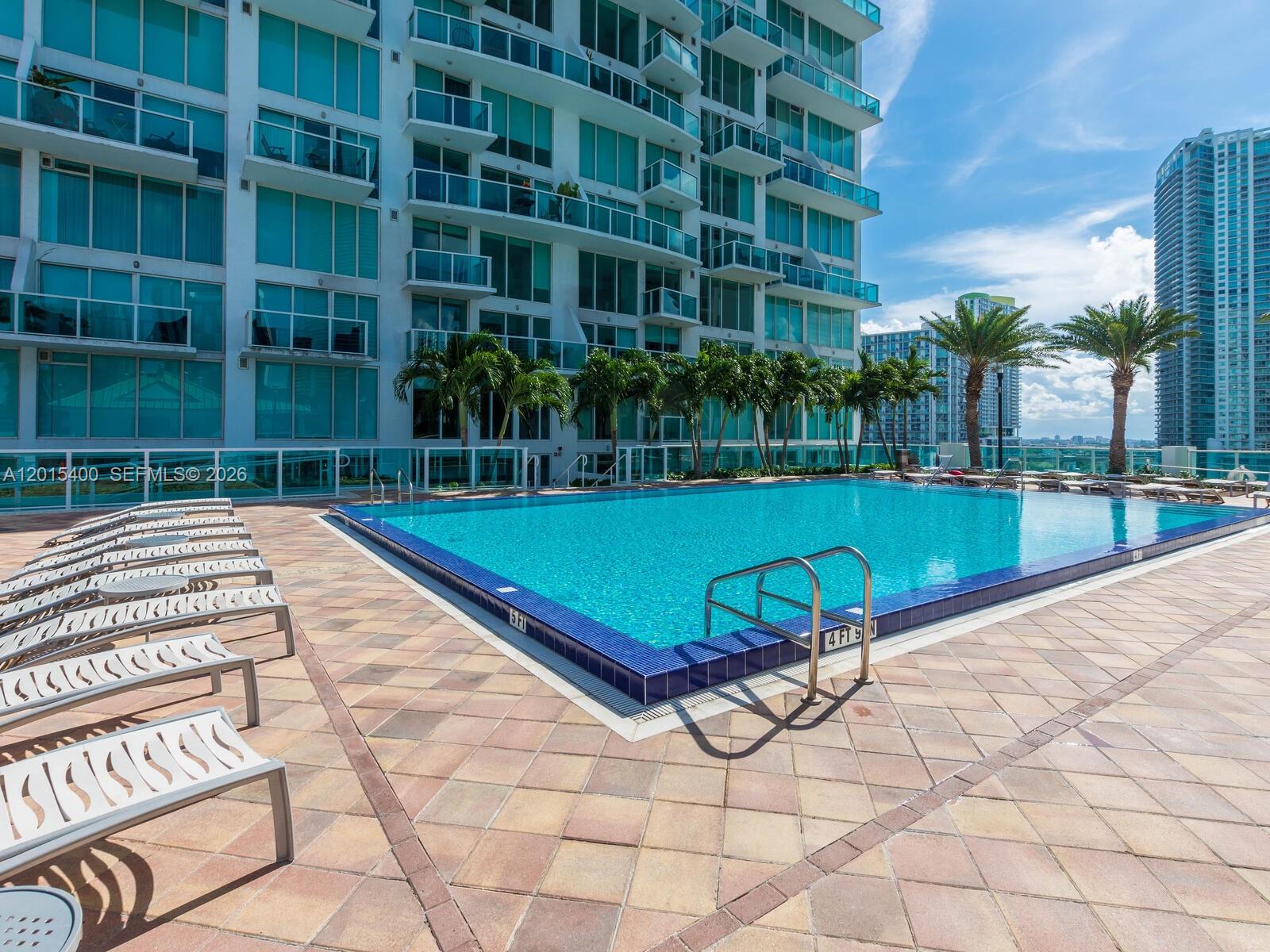 41 SE 5th St #2410 Miami, FL 33131