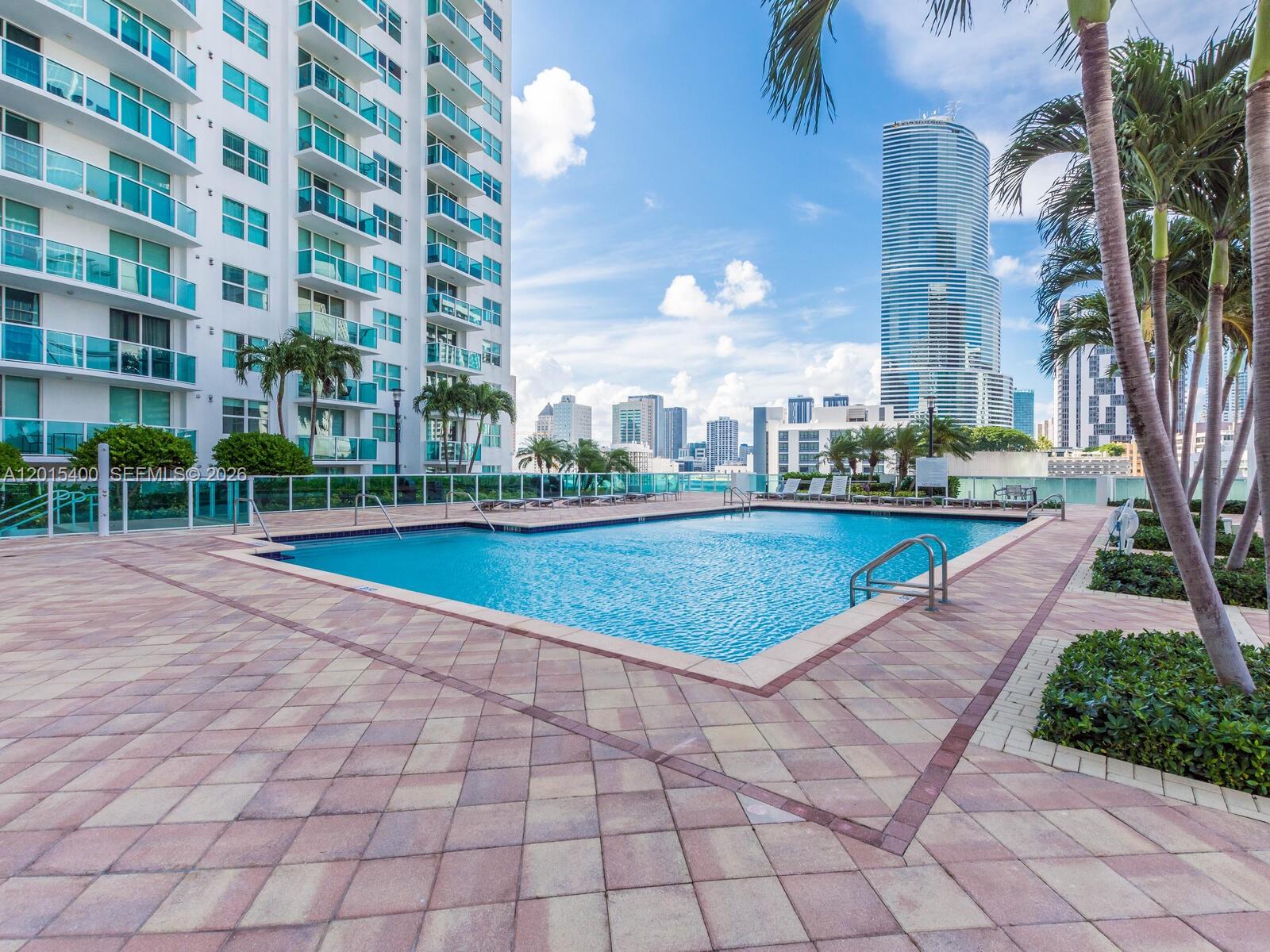 41 SE 5th St #2410 Miami, FL 33131