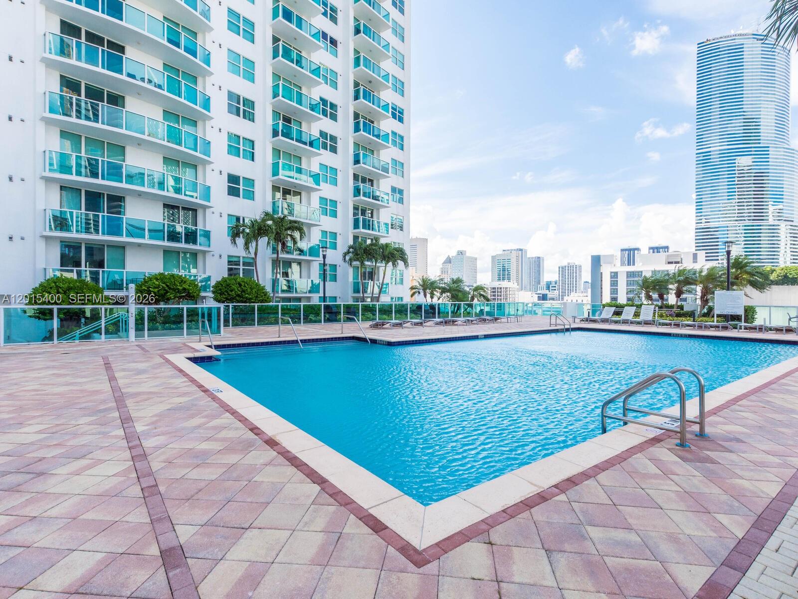 41 SE 5th St #2410 Miami, FL 33131