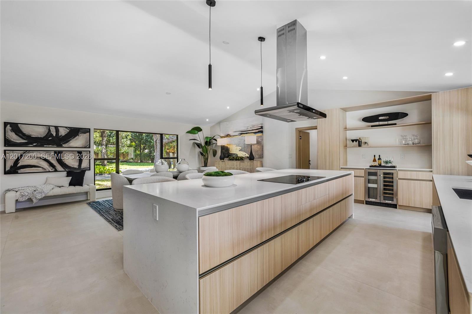8120 SW 162nd St Palmetto Bay, FL 33157
