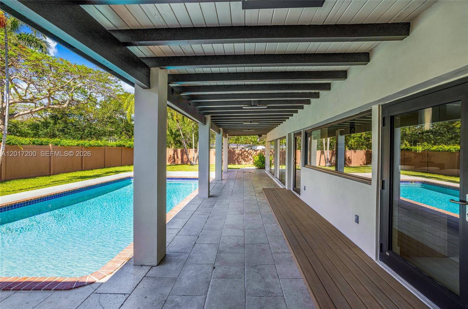 8120 SW 162nd St Palmetto Bay, FL 33157