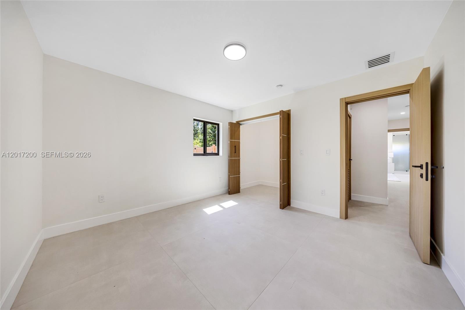 8120 SW 162nd St Palmetto Bay, FL 33157