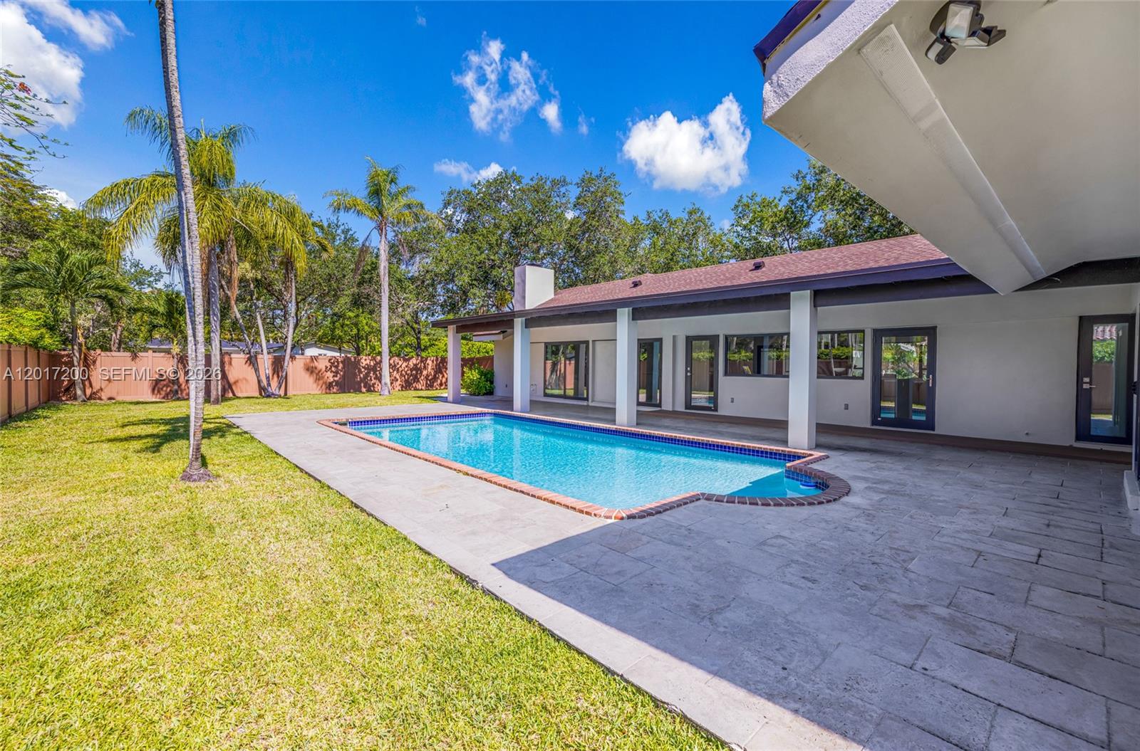 8120 SW 162nd St Palmetto Bay, FL 33157