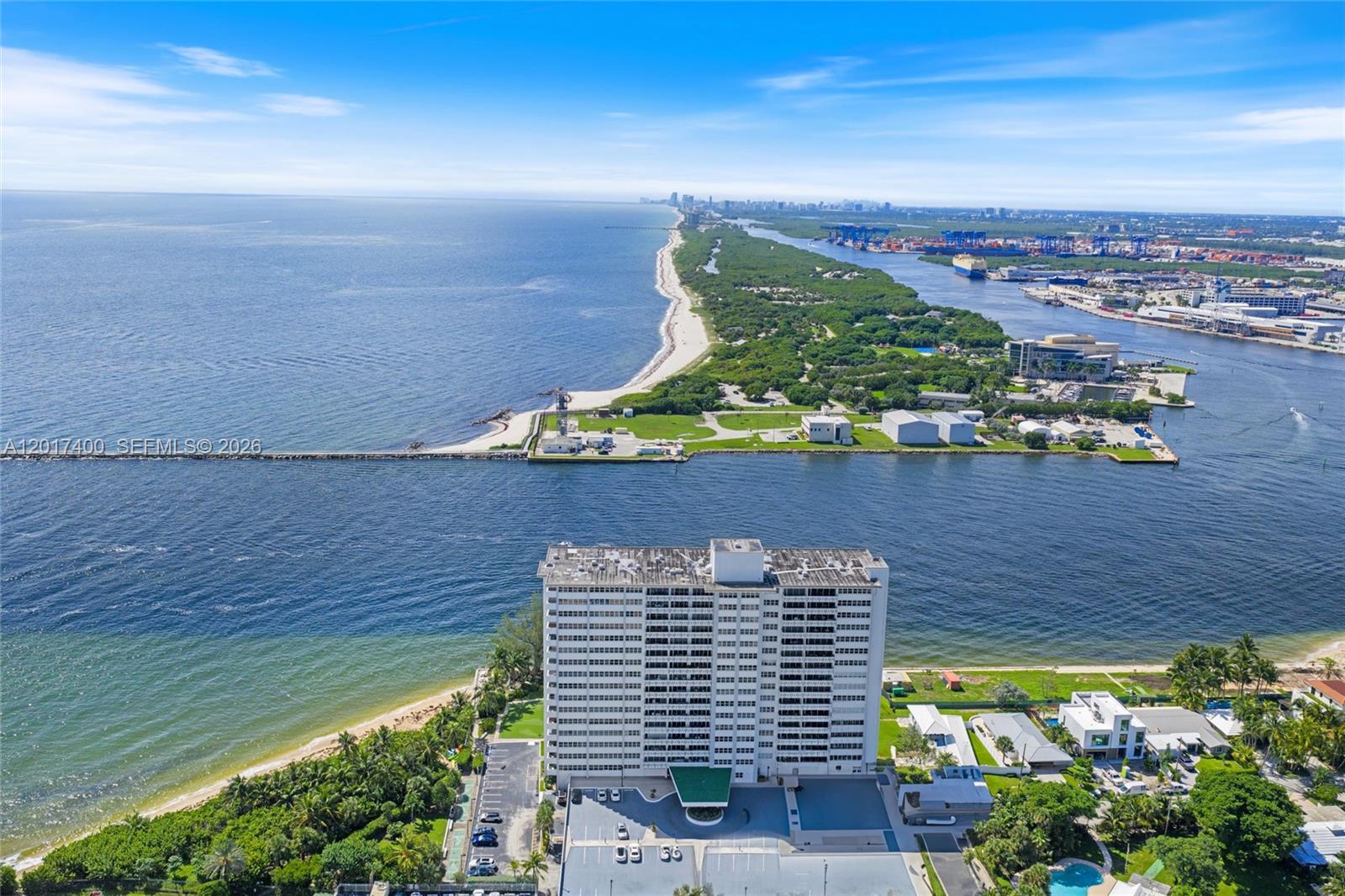 2100 S Ocean Dr #10B
