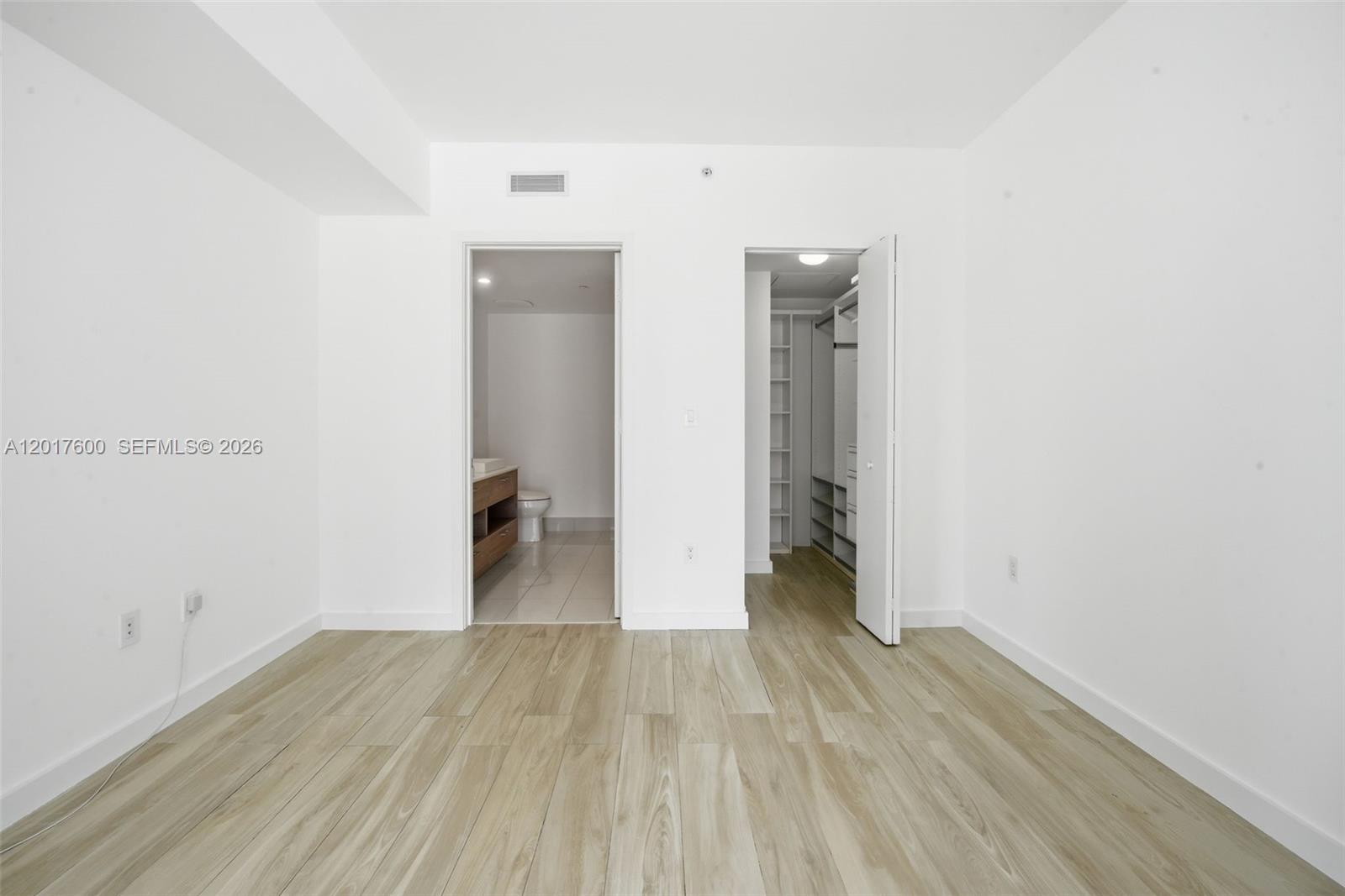 1300 S Miami Ave #1411 Miami, FL 33130