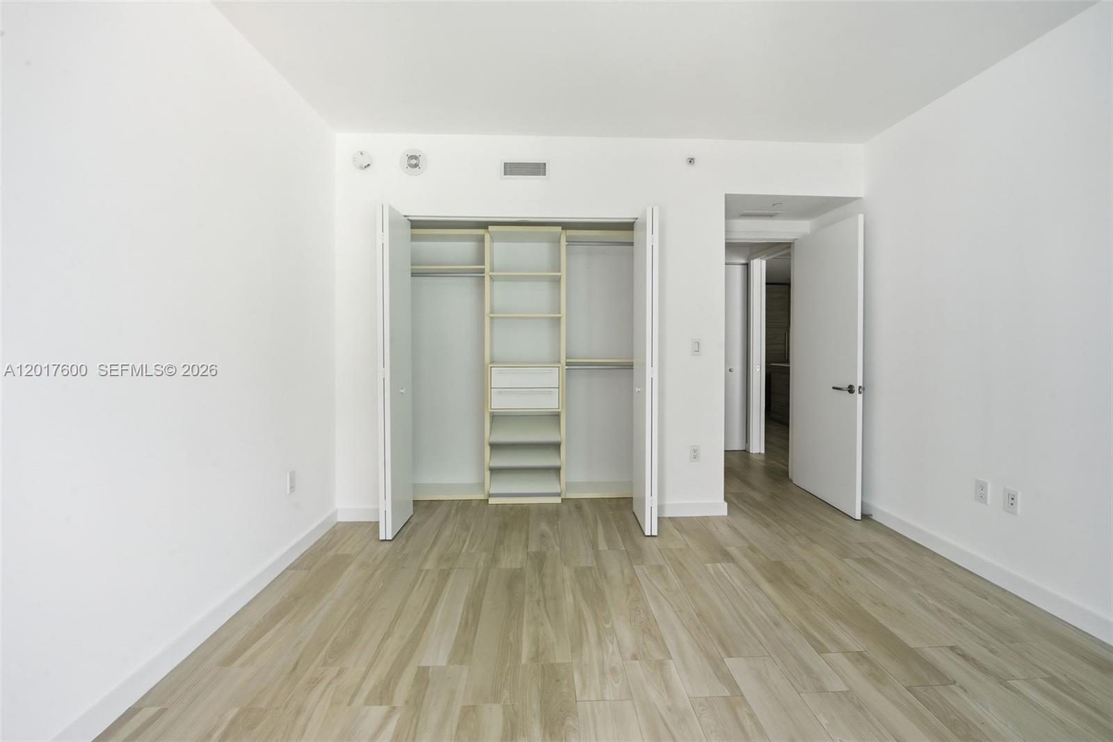 1300 S Miami Ave #1411 Miami, FL 33130