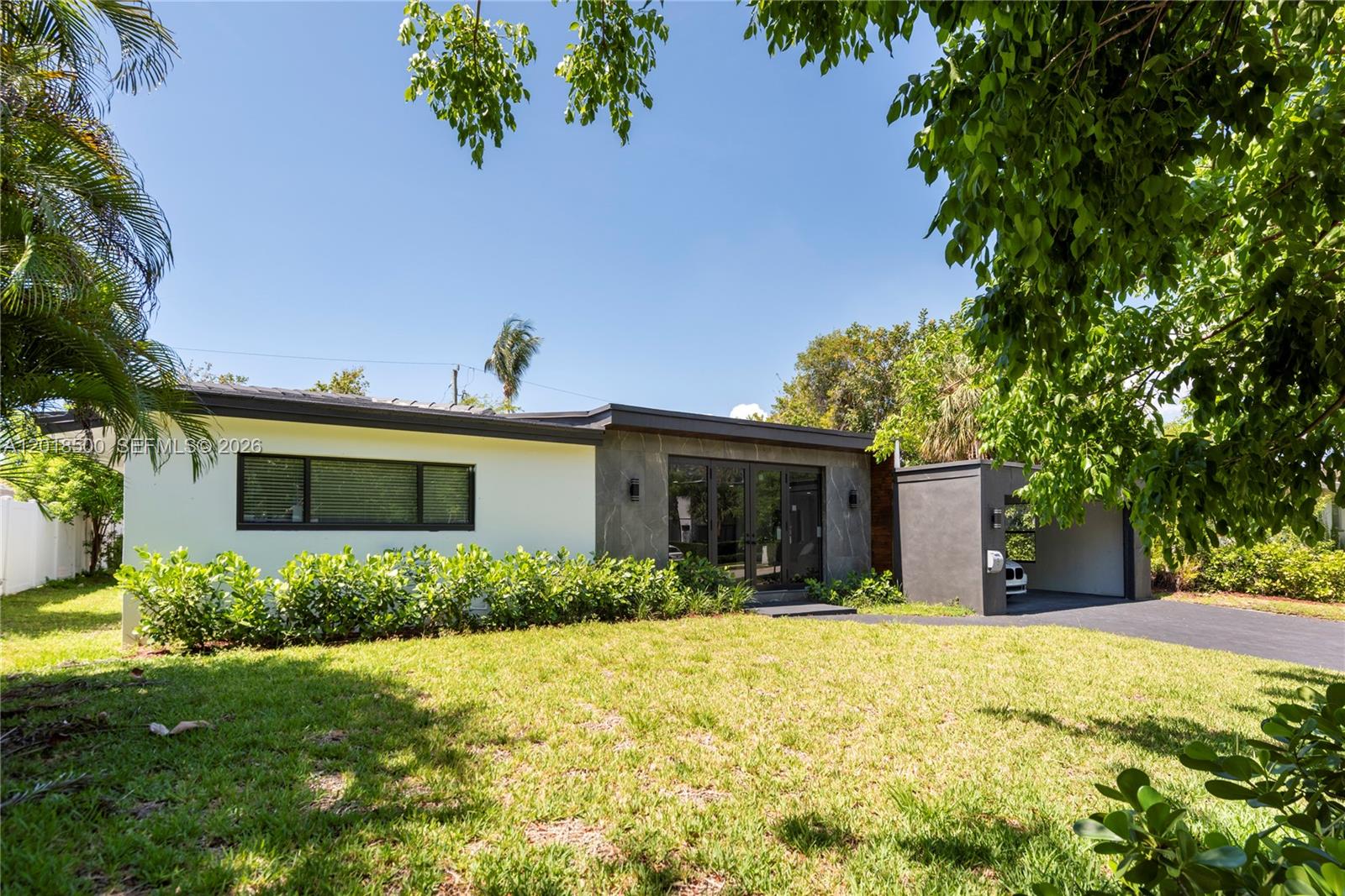 2308 SE 18th St Fort Lauderdale, FL 33316