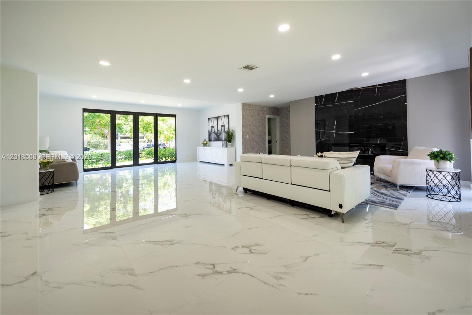 2308 SE 18th St Fort Lauderdale, FL 33316