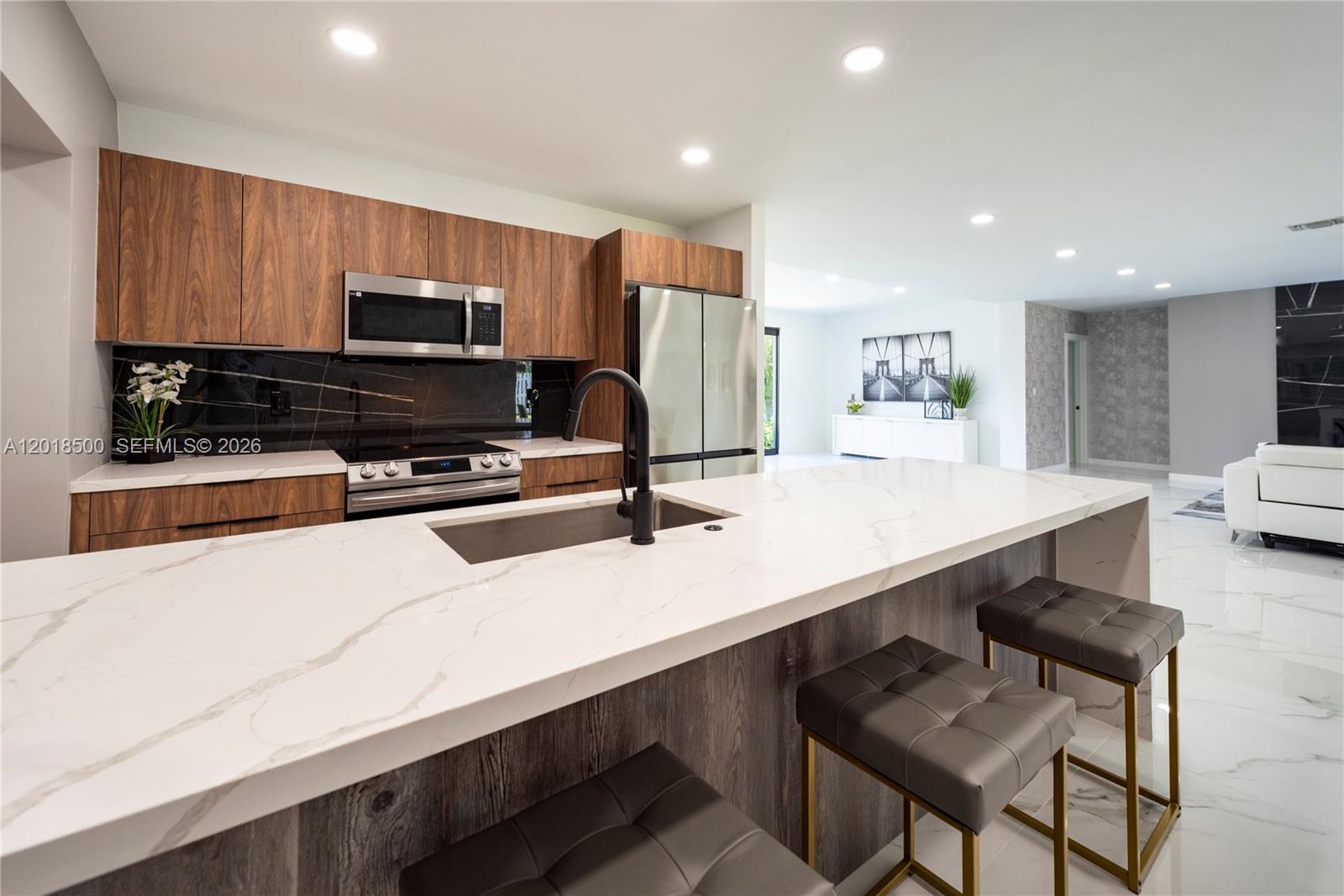 2308 SE 18th St Fort Lauderdale, FL 33316