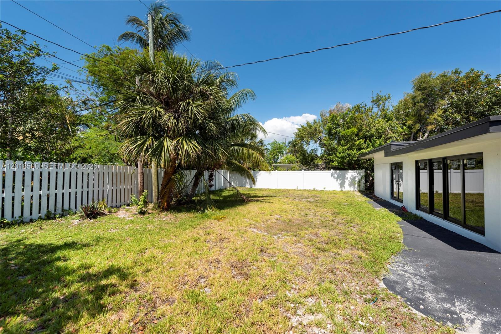 2308 SE 18th St Fort Lauderdale, FL 33316