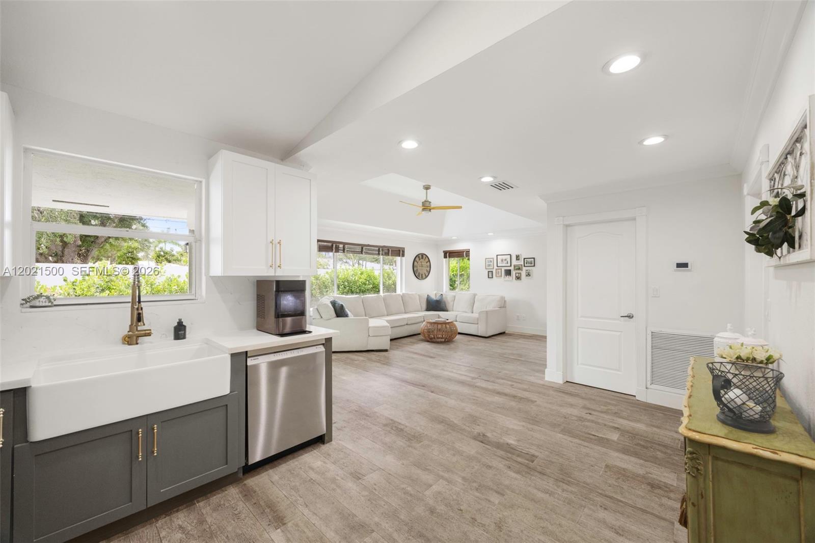 7400 SW 170th Ter Palmetto Bay, FL 33157