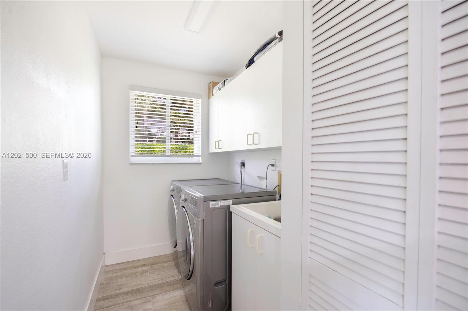 7400 SW 170th Ter Palmetto Bay, FL 33157