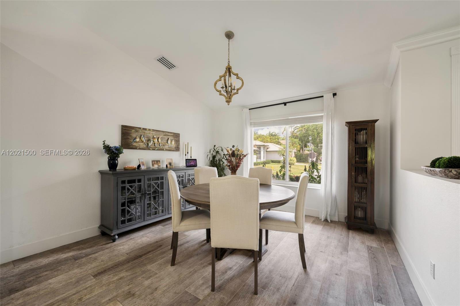 7400 SW 170th Ter Palmetto Bay, FL 33157
