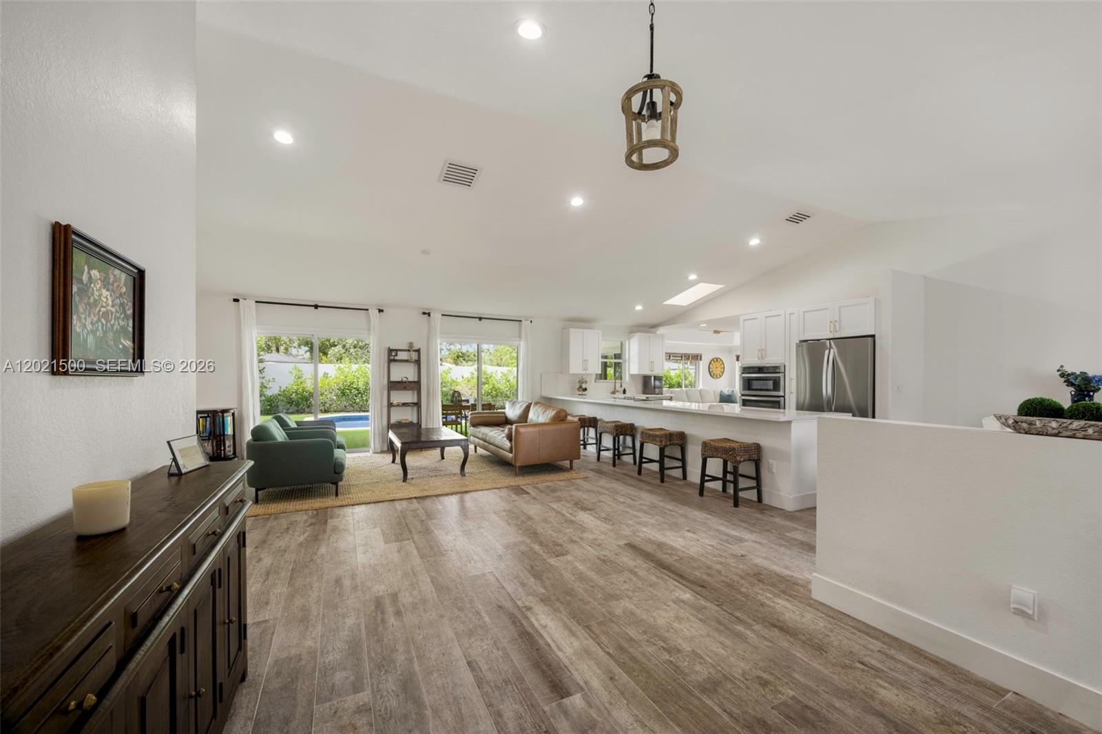 7400 SW 170th Ter Palmetto Bay, FL 33157