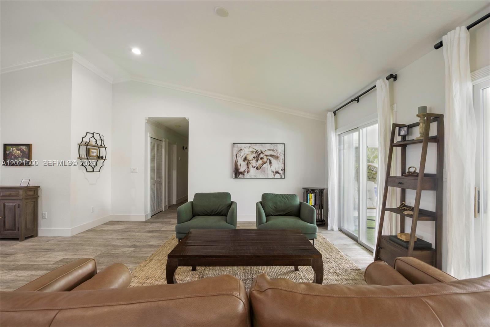 7400 SW 170th Ter Palmetto Bay, FL 33157