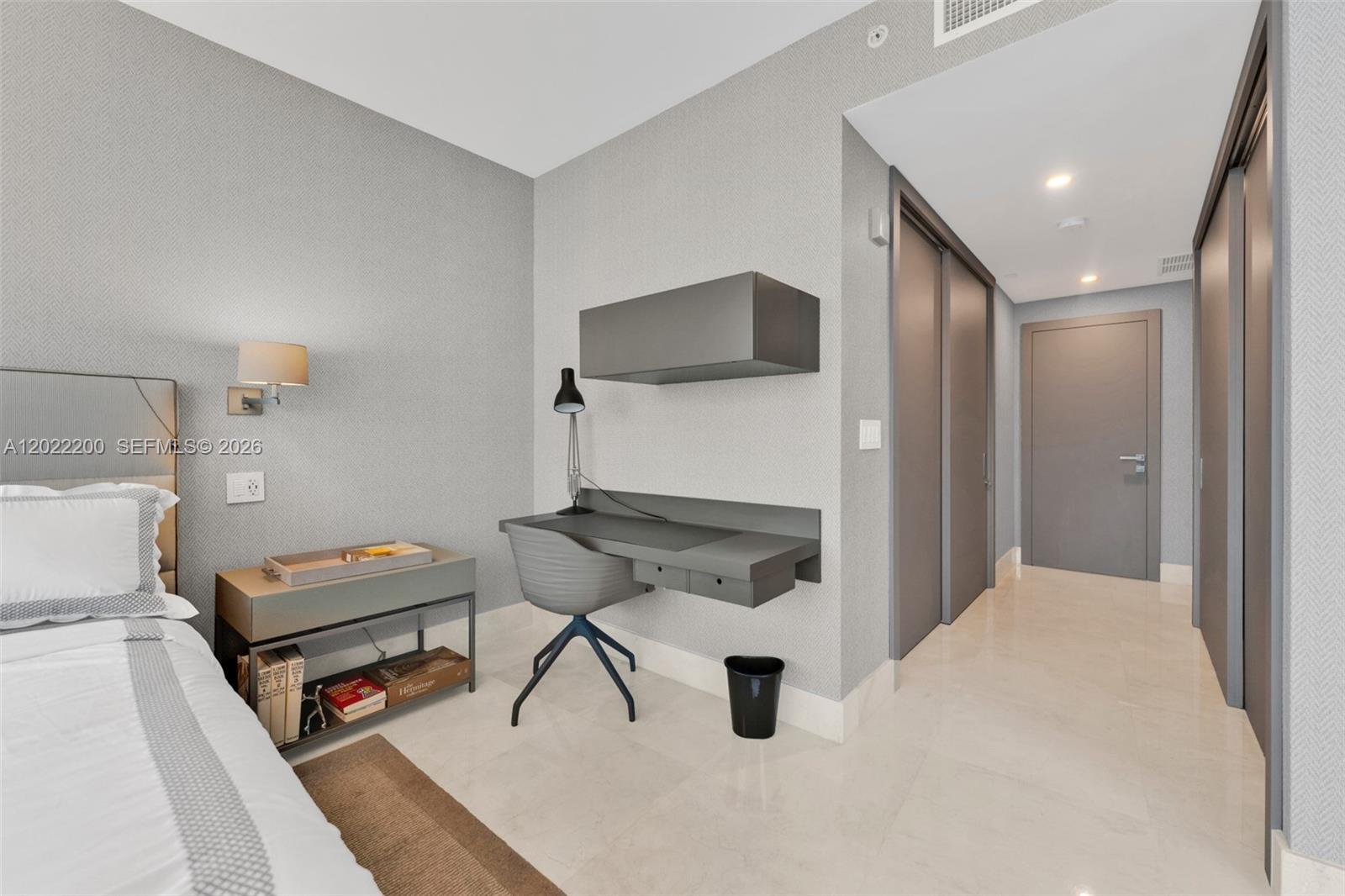 17121 Collins Ave #2708 Sunny Isles Beach, FL 33160