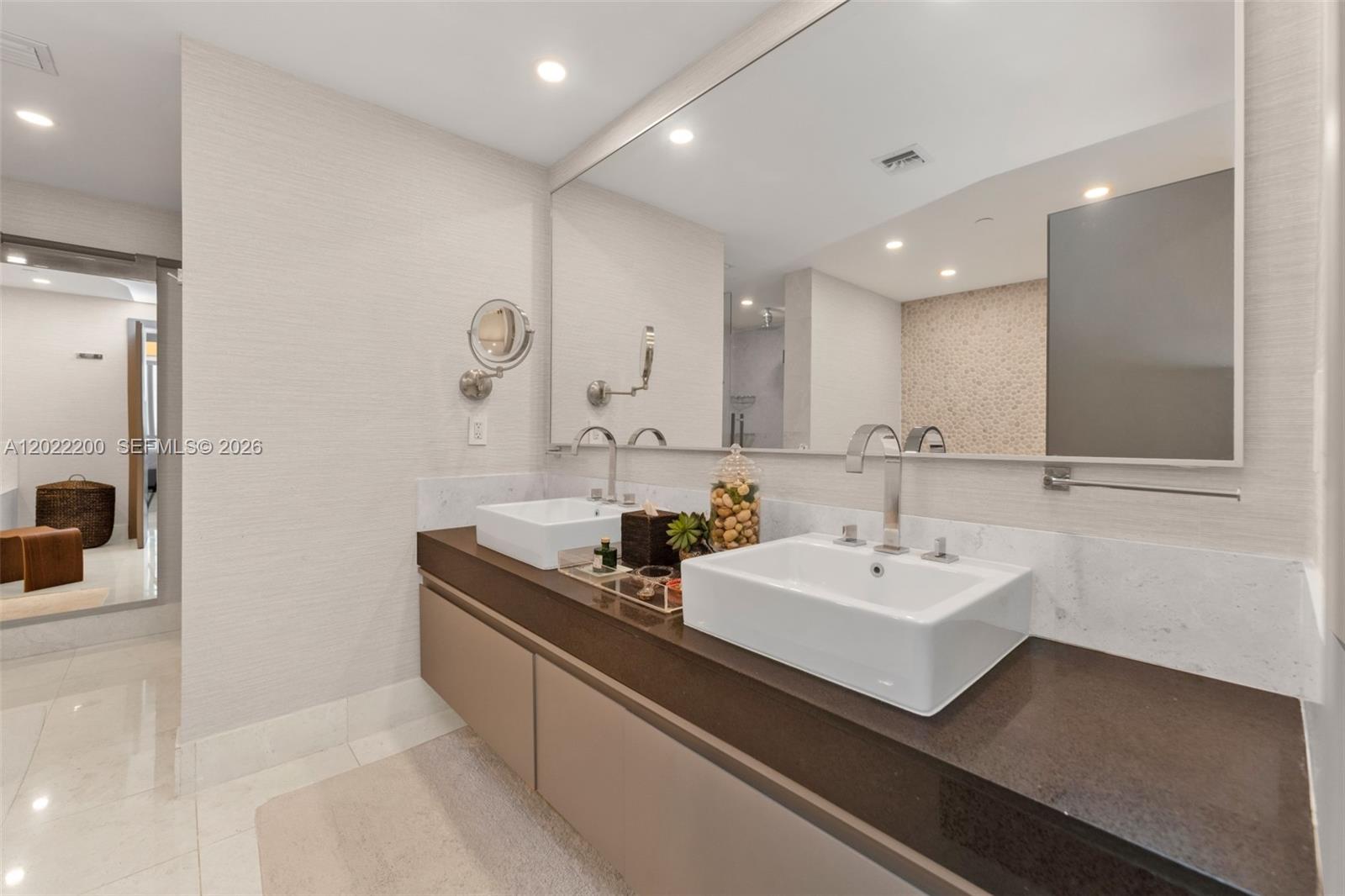 17121 Collins Ave #2708 Sunny Isles Beach, FL 33160