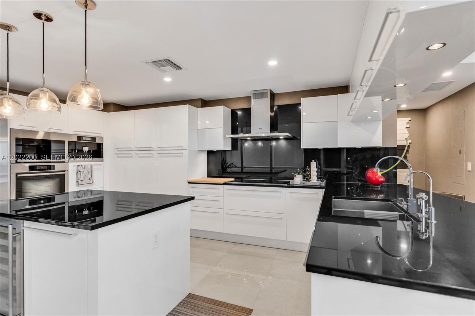 17121 Collins Ave #2708 Sunny Isles Beach, FL 33160