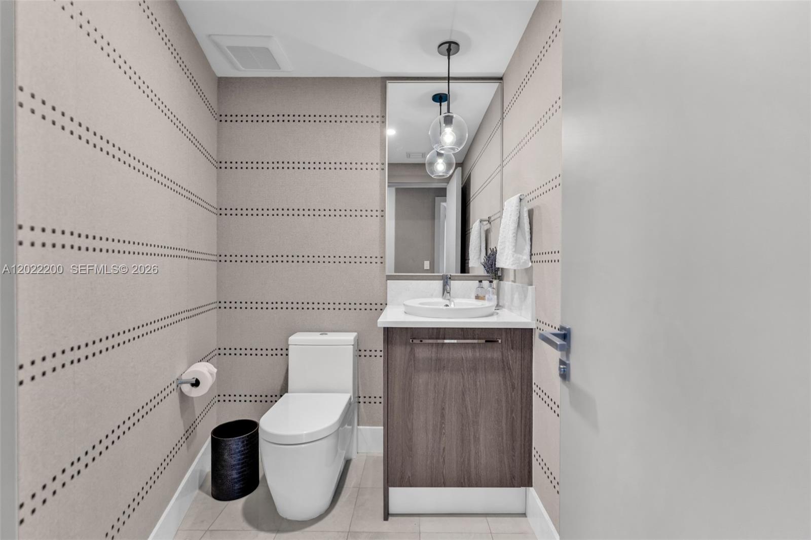 17121 Collins Ave #2708 Sunny Isles Beach, FL 33160