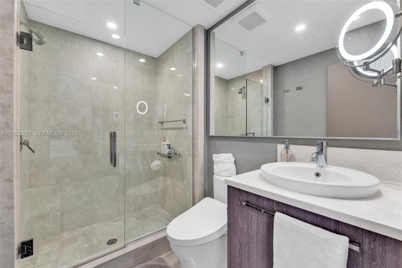 17121 Collins Ave #2708 Sunny Isles Beach, FL 33160