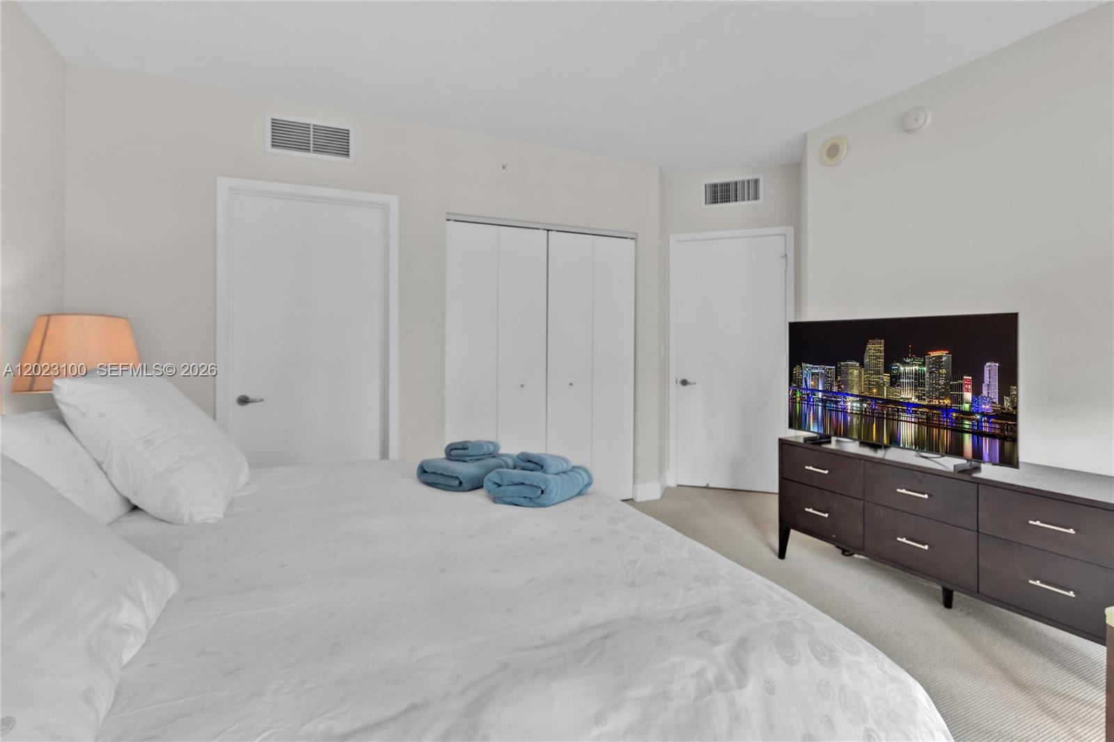1331 Brickell Bay Dr #2007 Miami, FL 33131