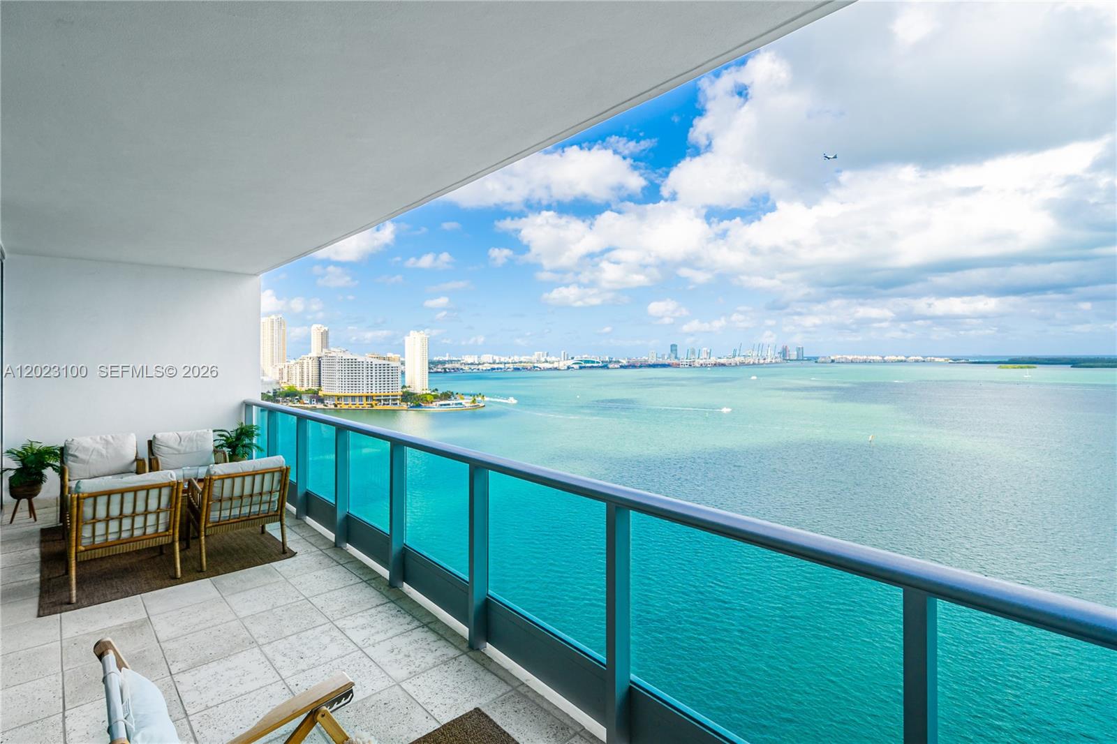 1331 Brickell Bay Dr #2007 Miami, FL 33131