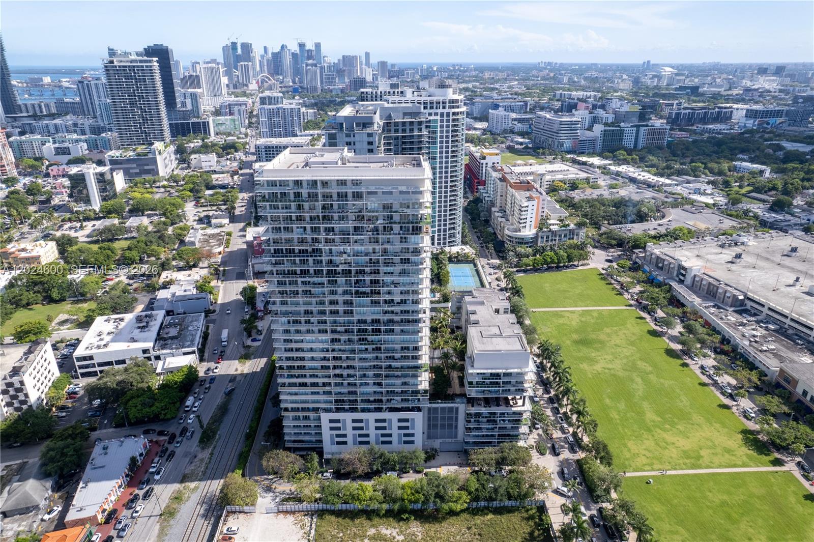 3451 NE 1st Ave #M0706 Miami, FL 33137
