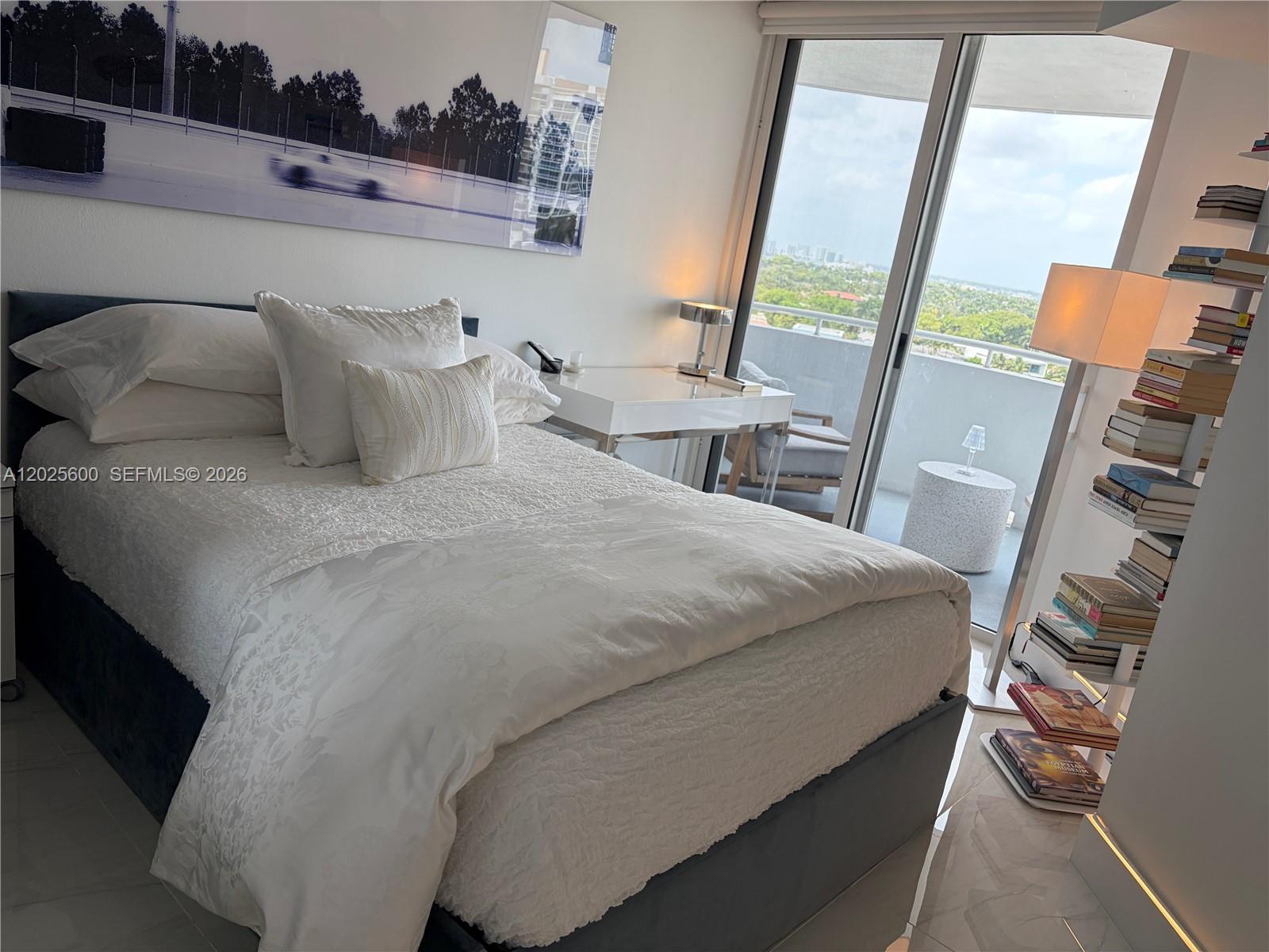 6301 Collins Ave #1207 Miami Beach, FL 33141