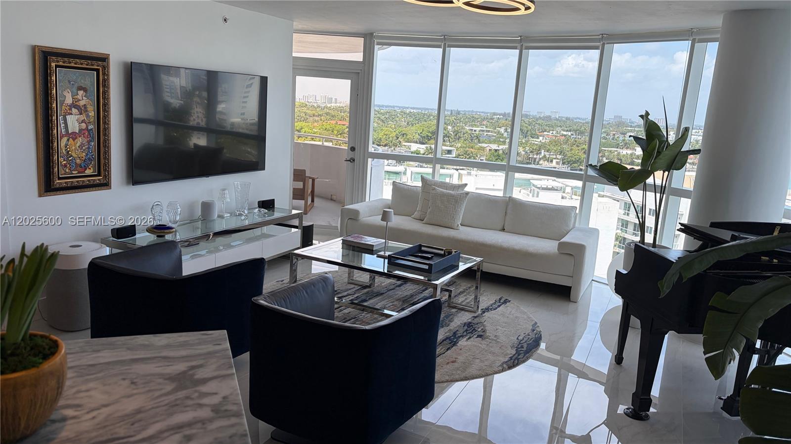 6301 Collins Ave #1207 Miami Beach, FL 33141